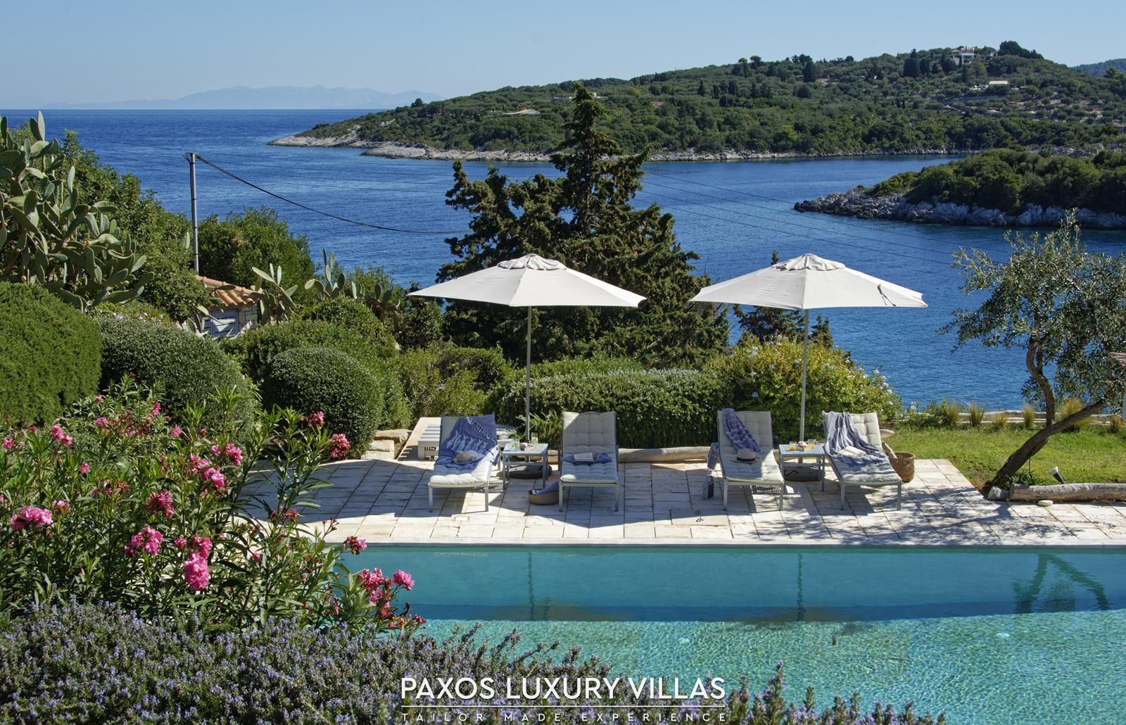 VILLA PETRES